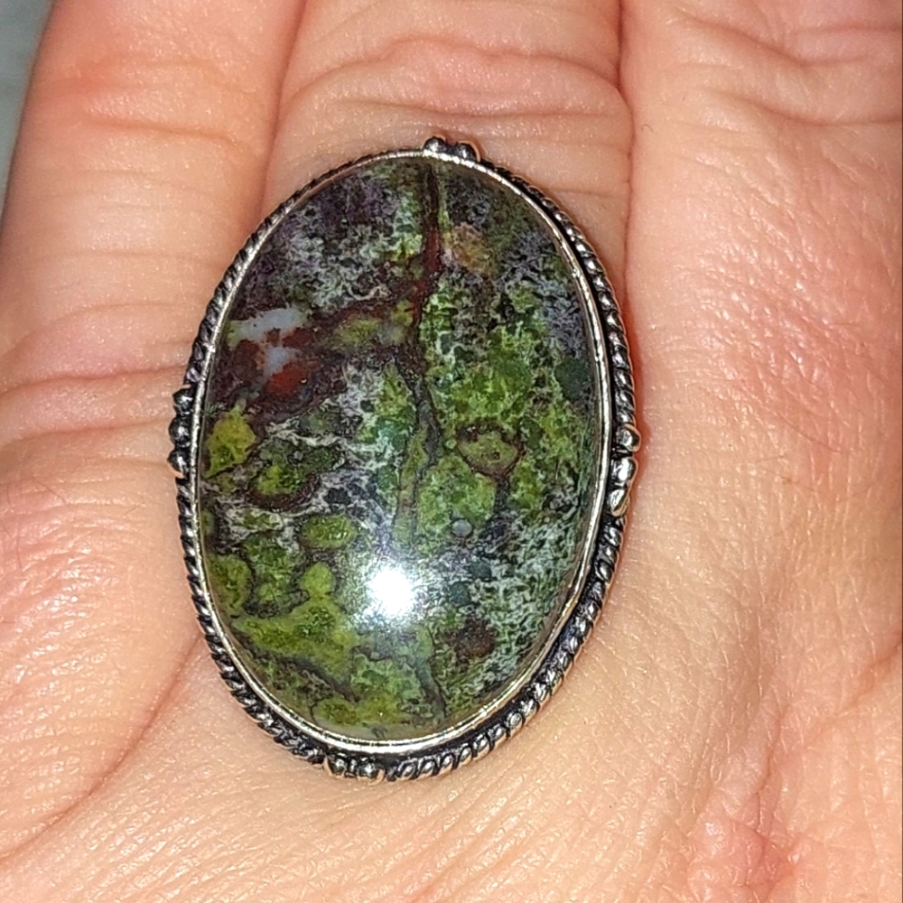 Dragon Stone Oval Ring Size 7